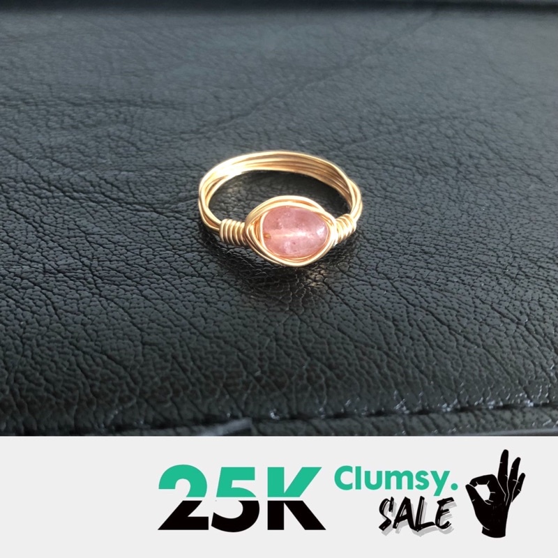 CLUMSY SALE 2 - Nhẫn đá handmade tự nhiên dây vàng đồng