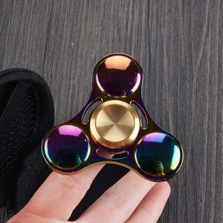 Fidget spinner có đèn LED chất liệu hợp kim