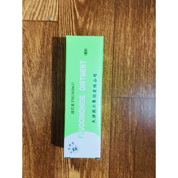 Kem én xanh trắng da tuýp 5gram