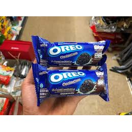 Bánh quy nhân kem vani Oreo gói 133g