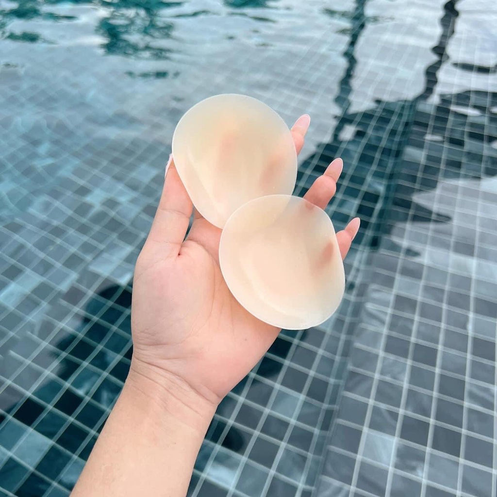 Miếng Dán Ngực Silicon Nhiệt Tự Thân Dán Ti Không Keo Siêu Mỏng Ôm Khít Không Keo Không Bám Bụi DAN L&U