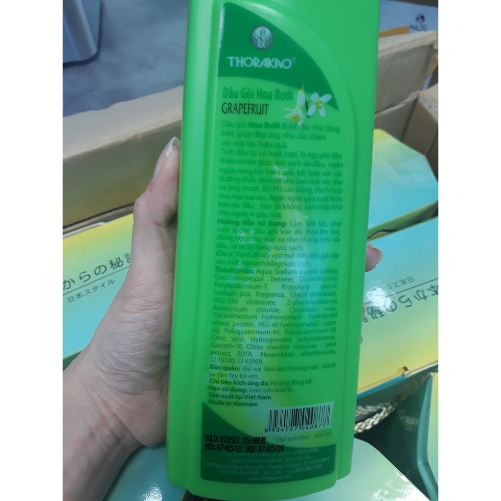 Dầu gội bưởi Thorakao Hỗ Trợ Ngăn Rụng Tóc 400ml