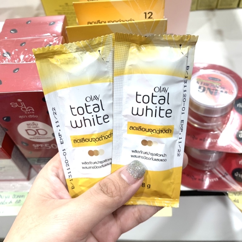 Kem Dưỡng Trắng Da Ban Ngày Olay Total White Cream Spot Lightening