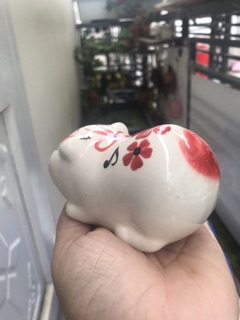 [CÓ SHIP HỎA TỐC][ ĐỰNG NHẪN ]Heo đất sứ mini dài đựng 1 chỉ ( lỗ ngang )