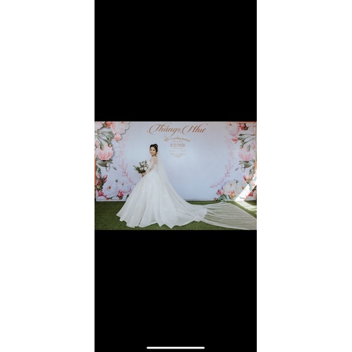 Thanh lý váy cưới khải vinh dòng luxury