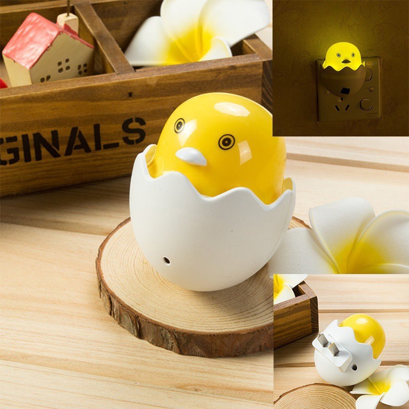 Đèn ngủ hình vịt con màu vàng dễ thương cho phòng của bé