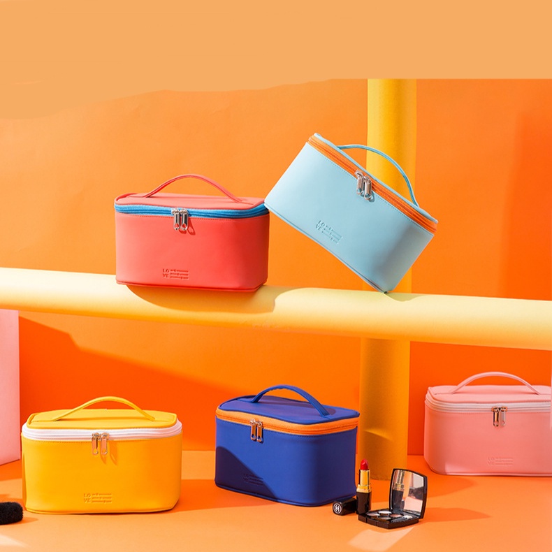 Túi Đựng Mỹ Phẩm Du Lịch Chất Liệu Da PU Sức Chứa Lớn