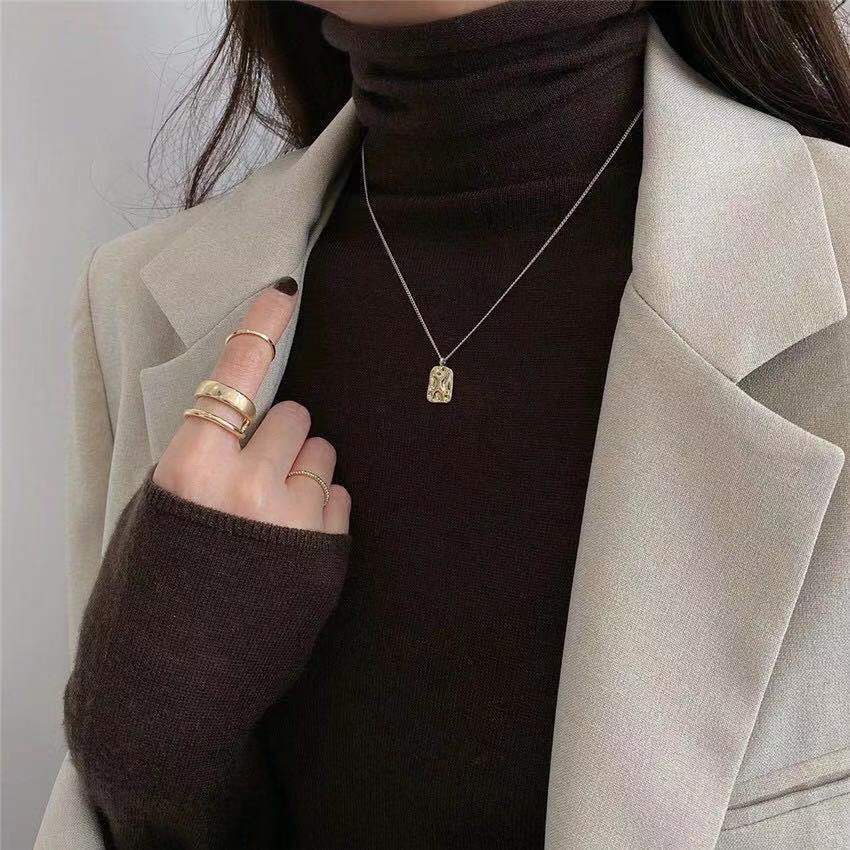 Vòng cổ mặt vuông thiết kế đơn giản tinh tế phong cách Nhật Bản và Hàn Quốc cho nữ