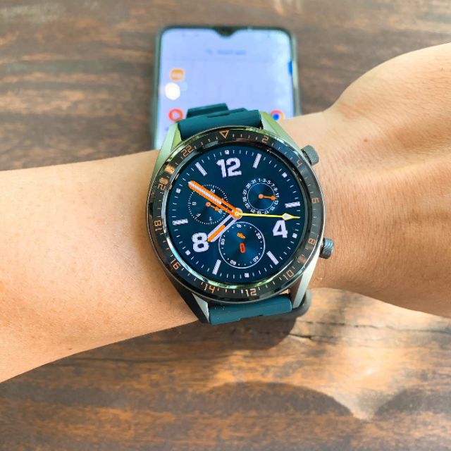 Đồng hồ thông minh Huawei Watch GT chính hãng tặng kèm dán cường lực