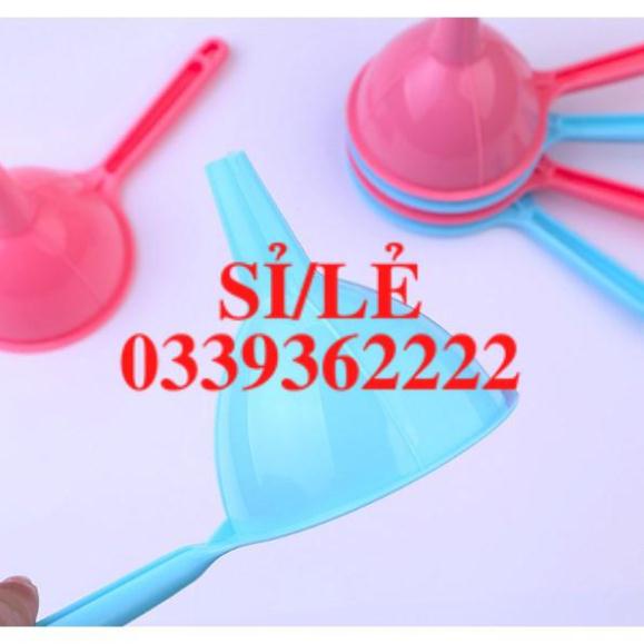 [ HAIANHSHOP ] Phễu nhựa đa năng cán dài - Phễu nhựa rót nước tiện lợi Duashop &gt;