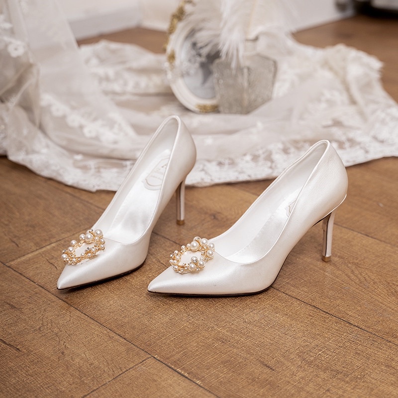 GIÀY CƯỚI HOA NGỌC VÒNG CAO CẤP