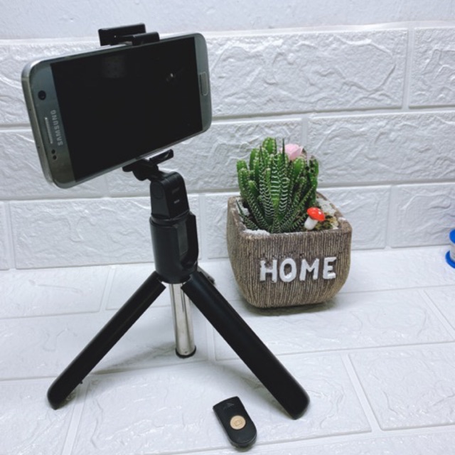 Gậy Tự Sướng Selfie 3 Chân Đứng Tripod K07 - Remote điều khiển từ xa ( ANSMART ) | BigBuy360 - bigbuy360.vn