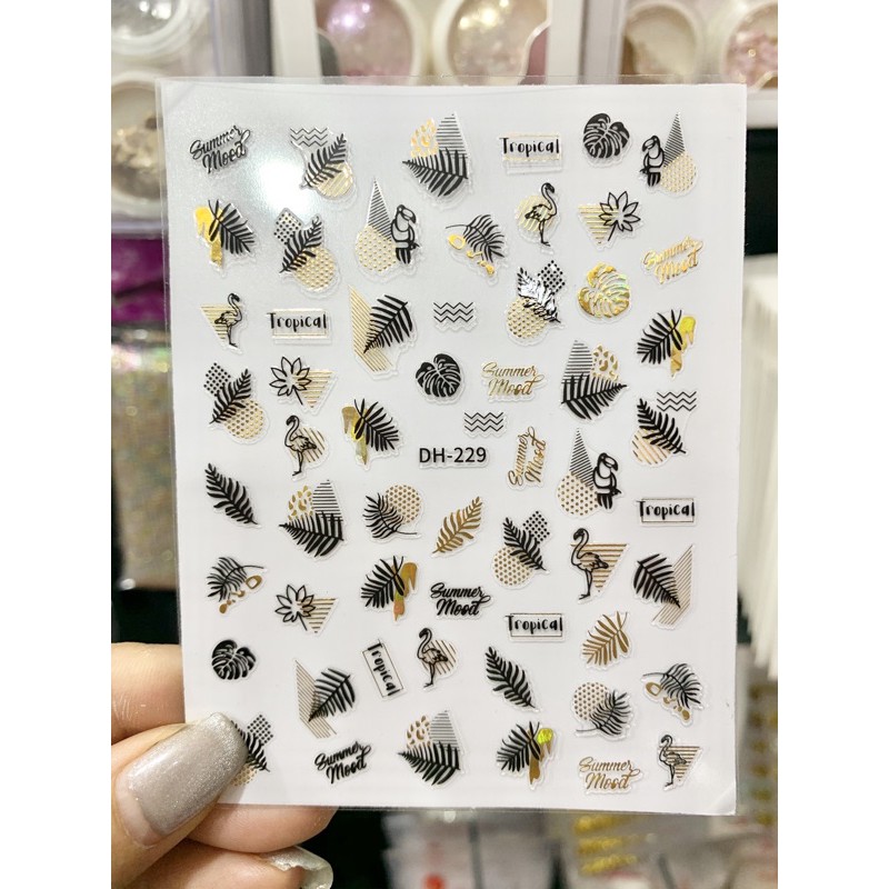 Sticker-hình dán lá vàng.Xem thêm mẫu trong album