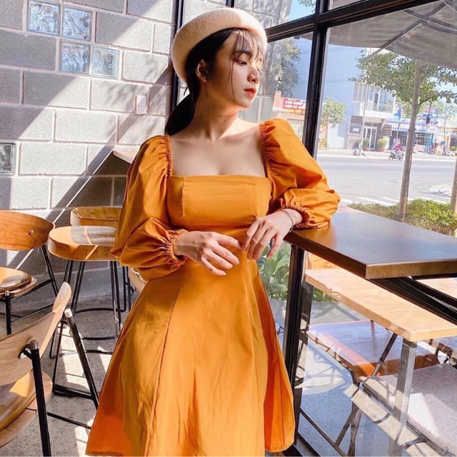 ĐẦM VÀNG TAY PHỒNG CỔ VUÔNG (KÈM HÌNH THẬT)