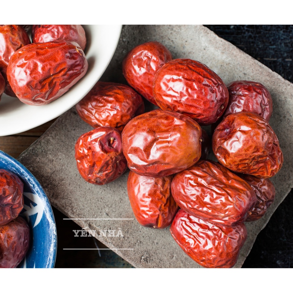 Táo Đỏ Tân Cương Sấy Khô - Yến Sào Yến Nhà