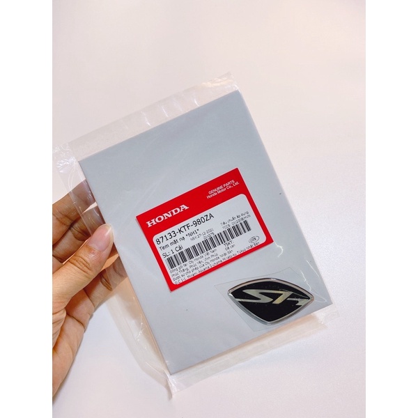 Tem mặt nạ Sh màu đen zin Honda, logo nạ trước SH màu đen