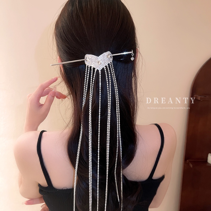 Trâm Cài Tóc Tua Rua Hình Trái Tim Đính Đá Cao Cấp Thời Trang