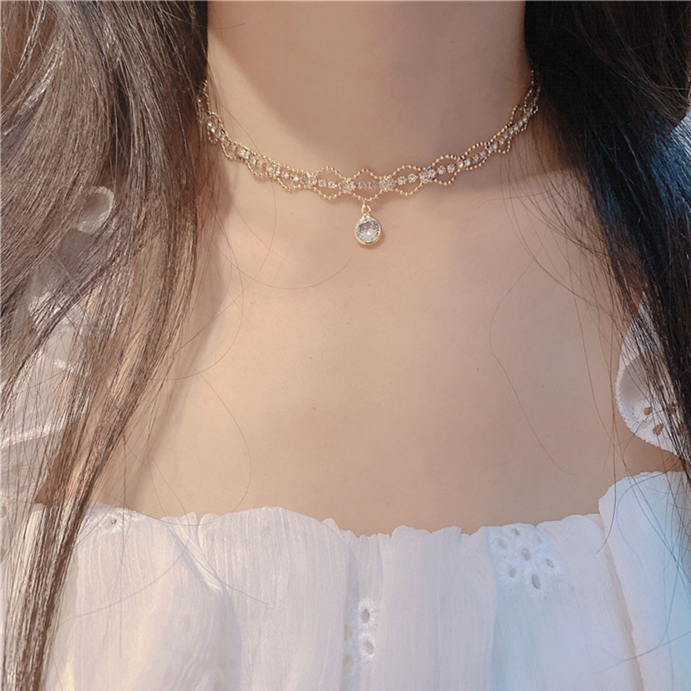 Vòng cổ choker mặt tròn thời trang dành cho nữ