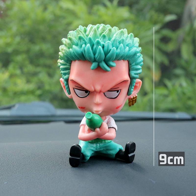 Mô hình nhân vật anime one piece trang trí xe ô tô