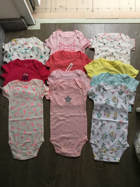 Bodysuit carter’s 9M, 12M, 18M ,24M