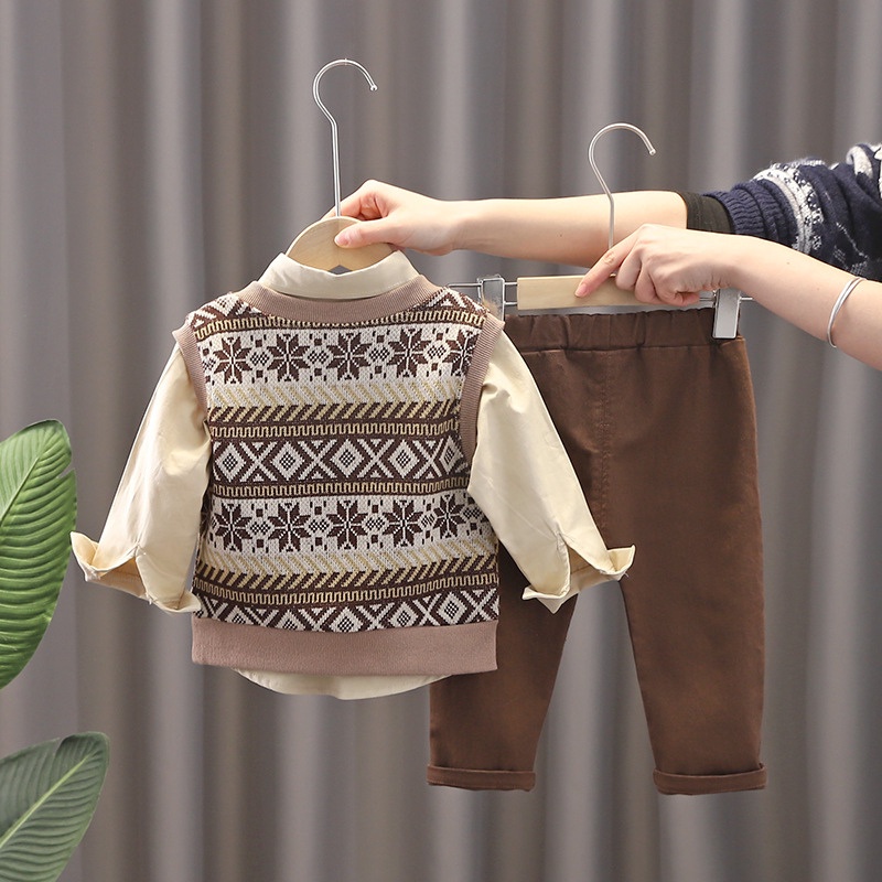 SET BỘ QUẦN ÁO THU ĐÔNG 3 MẢNH PHONG CÁCH TÂY ÂU CHO BÉ TRAI