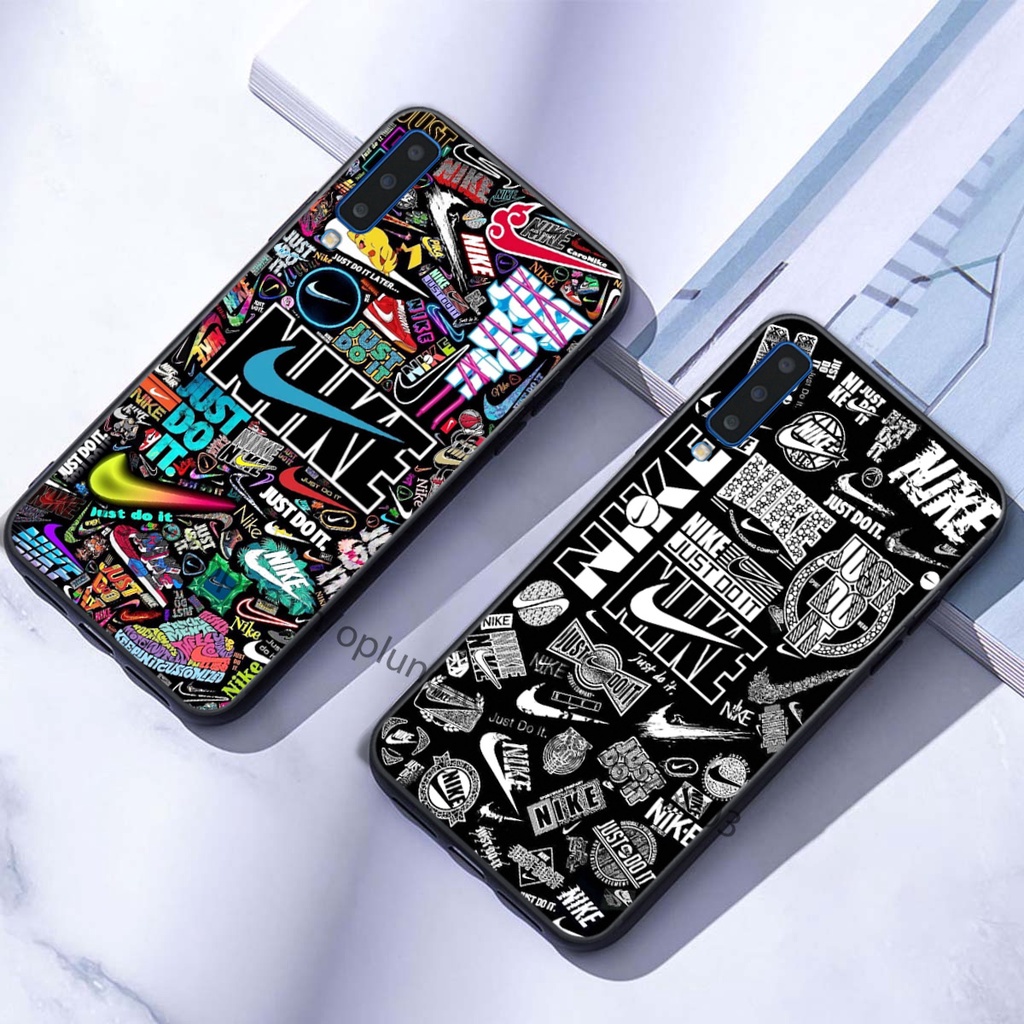 Ốp lưng Samsung A7 2018/A9 2018 in hình thương hiệu thời trang đa sắc cá tính.