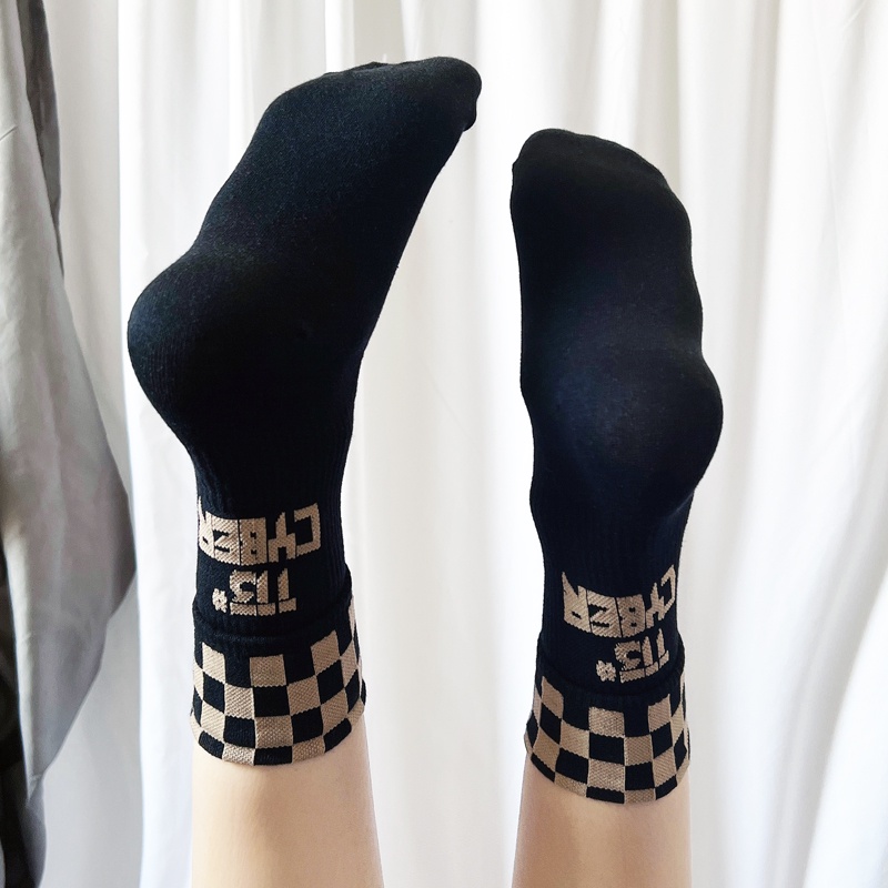 VỚ, TẤT THỂ THAO KẺ CARO V=CYBER