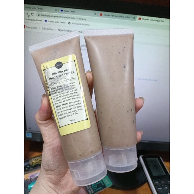 SỮA RỬA MẶT ĐÔNG Y GIA TRUYỀN 100ML