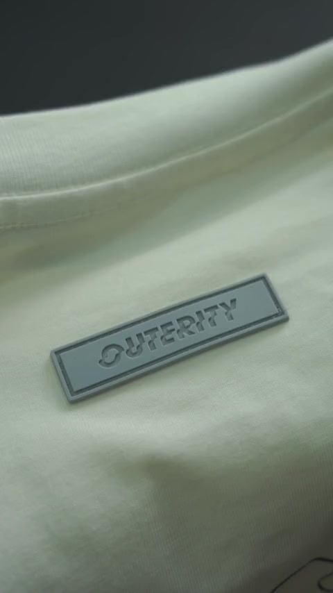 Áo Thun Outerity Meow's Garden | Meow x Tết Ấm Project tặng kèm móc khóa Oute / Màu Navy - ATO1011 | BigBuy360 - bigbuy360.vn