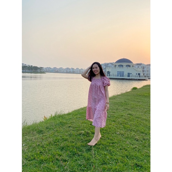 Váy trễ vai hoa nhí