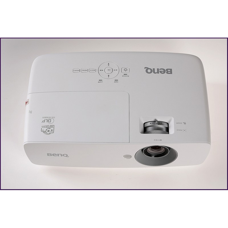 Máy chiếu BenQ TH683