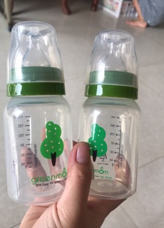 Máy hút sữa Unimom forte thanh lí
