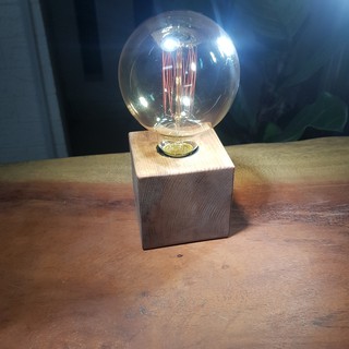 ĐÈN TRANG TRÍ EDISON RETRO CUBE W09