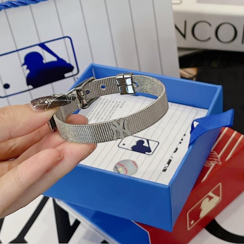 VÒNG TAY MLB LOGO THÉP KO RỈ FULL BOX CHO NAM VÀ NỮ THE LAZ