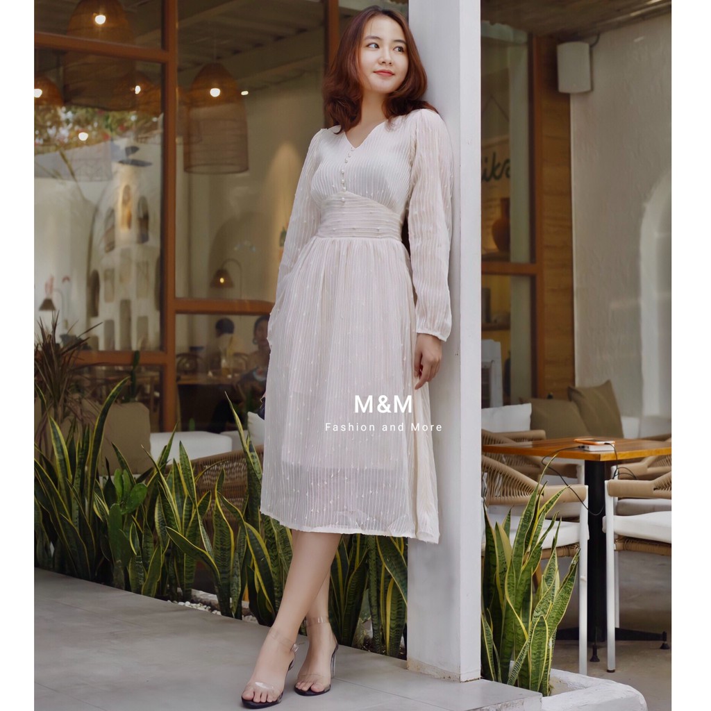ĐẦM VOAN NỮ 2 LỚP TAY DÀI CỔ CHỮ V MÀU TRẮNG ĐÍNH KIM SA SANG TRỌNG