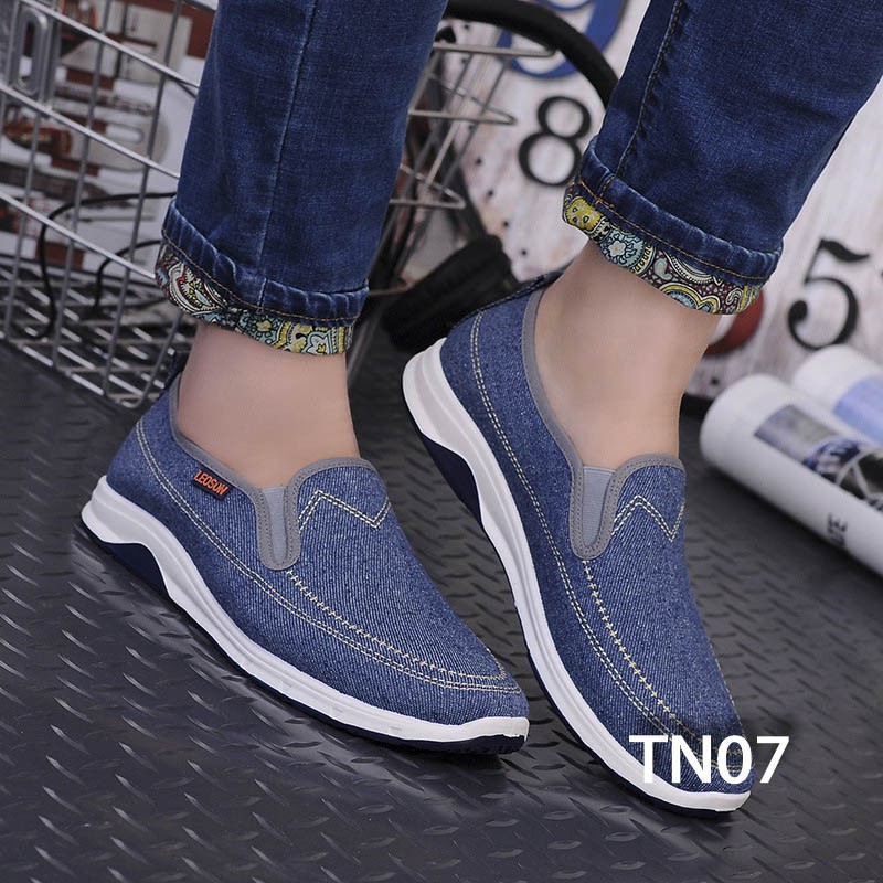 Giày Nam Giá Rẻ 💖FREESHIP💖 Giày Vải Jeans Êm Chân Thoáng Khí | BigBuy360 - bigbuy360.vn
