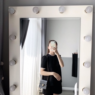 Áo lụa phối viền ren