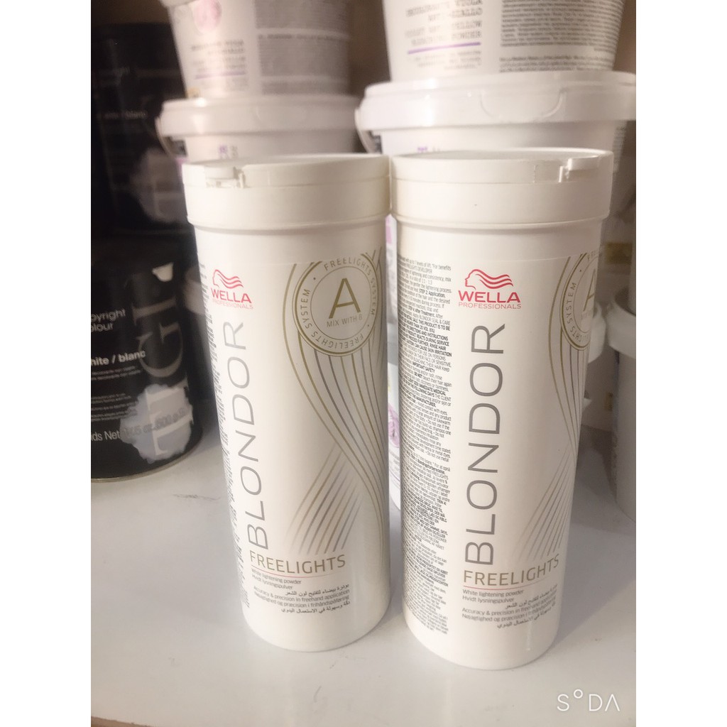(Hàng công ty) Bột tẩy tóc Wella Blondor Freelights White Lightening Powder 400g