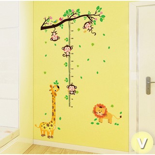 Decal dán tường Thước đo chiều cao khỉ con