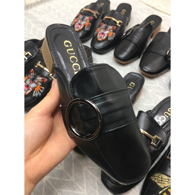 GIÀY SỤC DA KHUY TRÒN, HOẠ TIẾT THÊU HỔ,THÊU ONG (3 Mẫu) | BigBuy360 - bigbuy360.vn