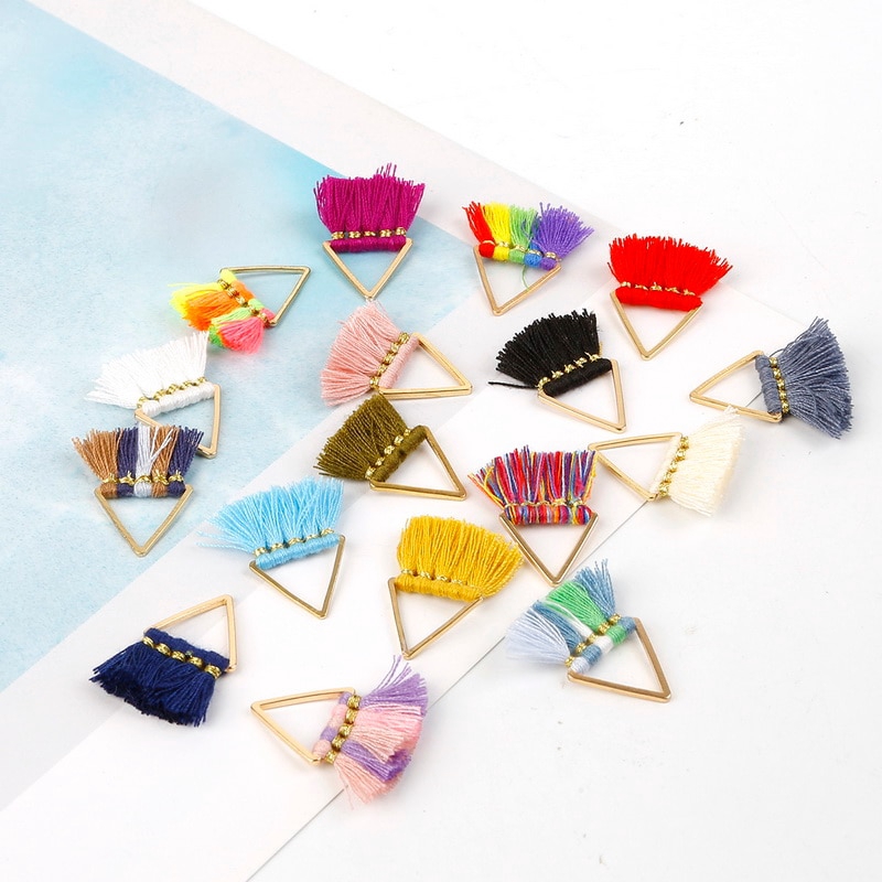 Set 2 phụ kiện hình tam giác nhỏ bằng kim loại phối tua rua cotton polyester 25mm với 17 màu dùng làm móc khóa diy