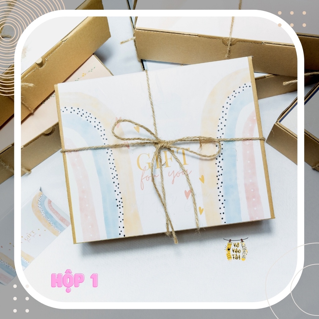 HỘP QUÀ ĐƠN GIẢN 2 (KHÔNG BAO GỒM TẤT/ VỚ)