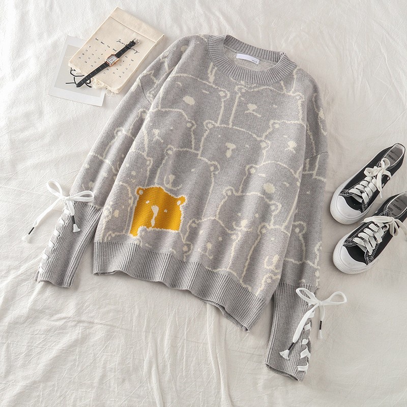 Áo sweater IELGY tay dài dáng rộng in hình gấu thời trang