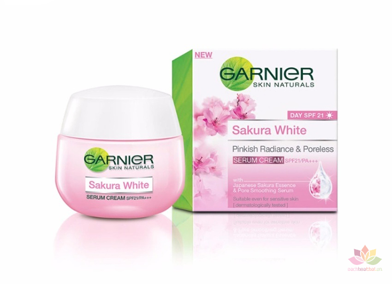 Kem dưỡng trắŉg Garnier Sakura White Serum Day Cream (Thái Lan) tuýp nhỏ