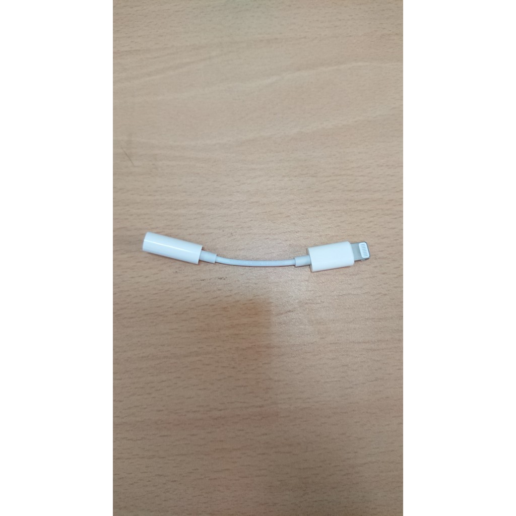 [NHẬP MÃ THIET15 GIẢM NGAY 15K] Cáp chuyển tai nghe iPhone Lightning sang jack 3.5 mm zin