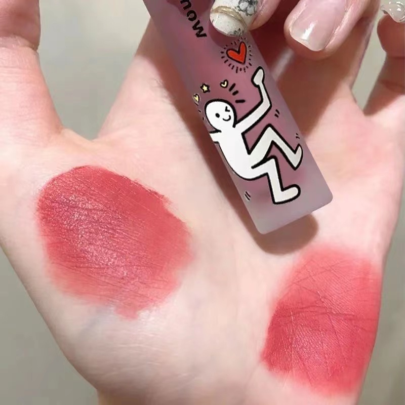 Son kem lì kakashow mờ khá rẻ lady son môi nội địa trung quốc nhung mịn kết cấu không thấm nước lâu trôi cho môi trang điểm