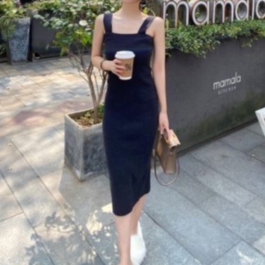 Đầm dài hai dây CERA-Y dáng ôm body chất vải thun co dãn màu đen CRD010