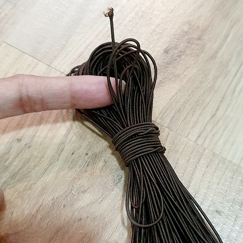 Cuộn Thun Chỉ Màu Nâu Dài 20 Mét Đường Kính Sợi 1MM Co Giãn Hợp Cho Bạn Làm Handmade Và May Mặc