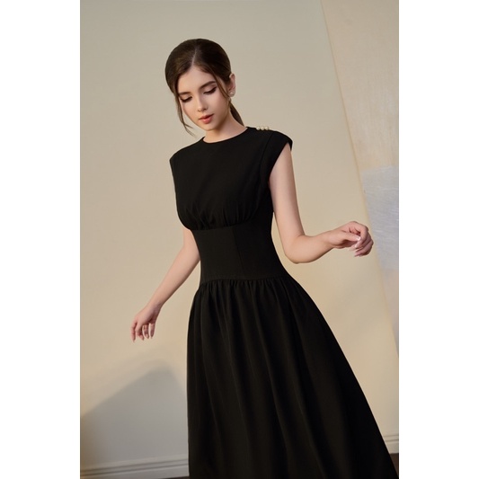 Váy đính ngọc cara dress