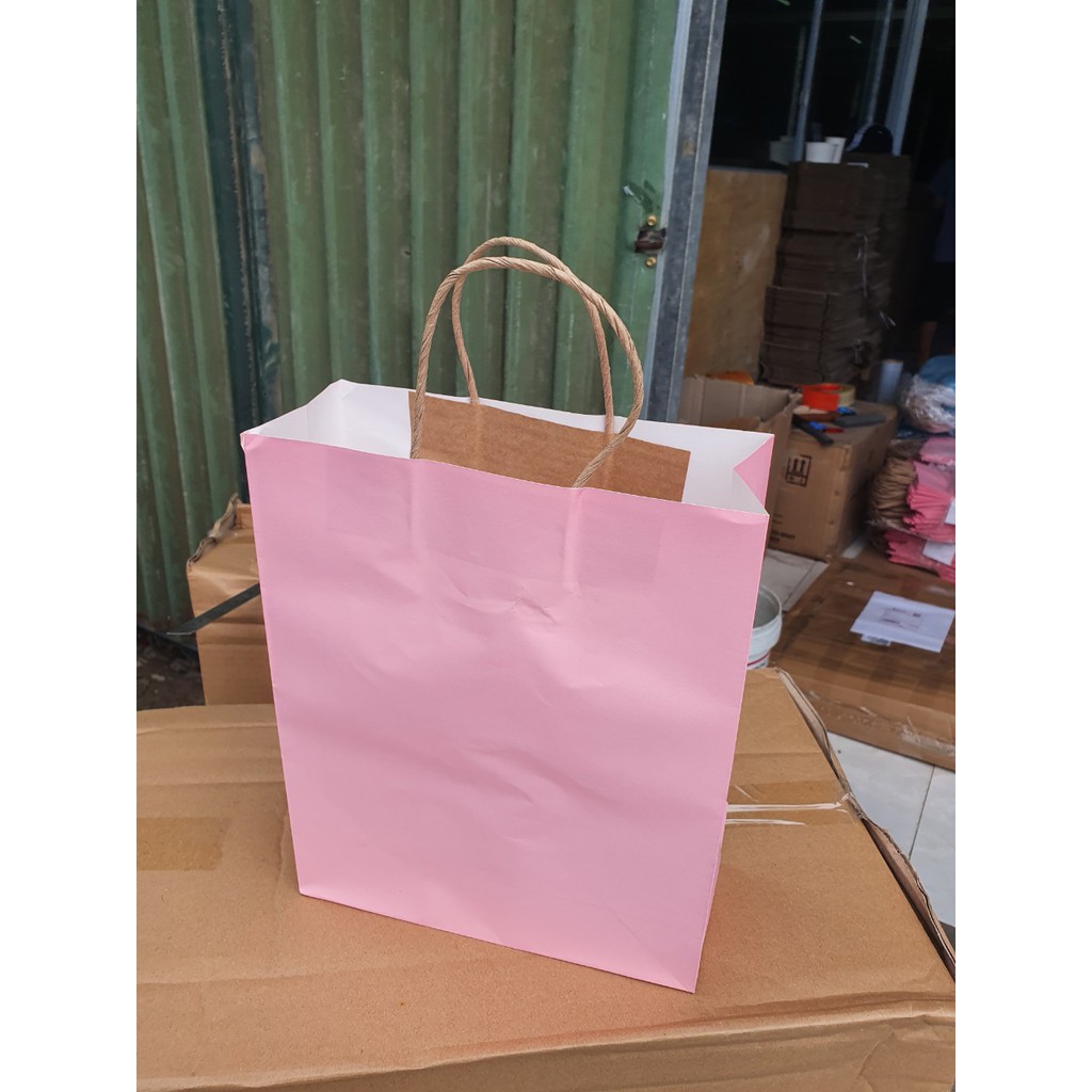 Túi giấy kraft có quai 29x24x10cm